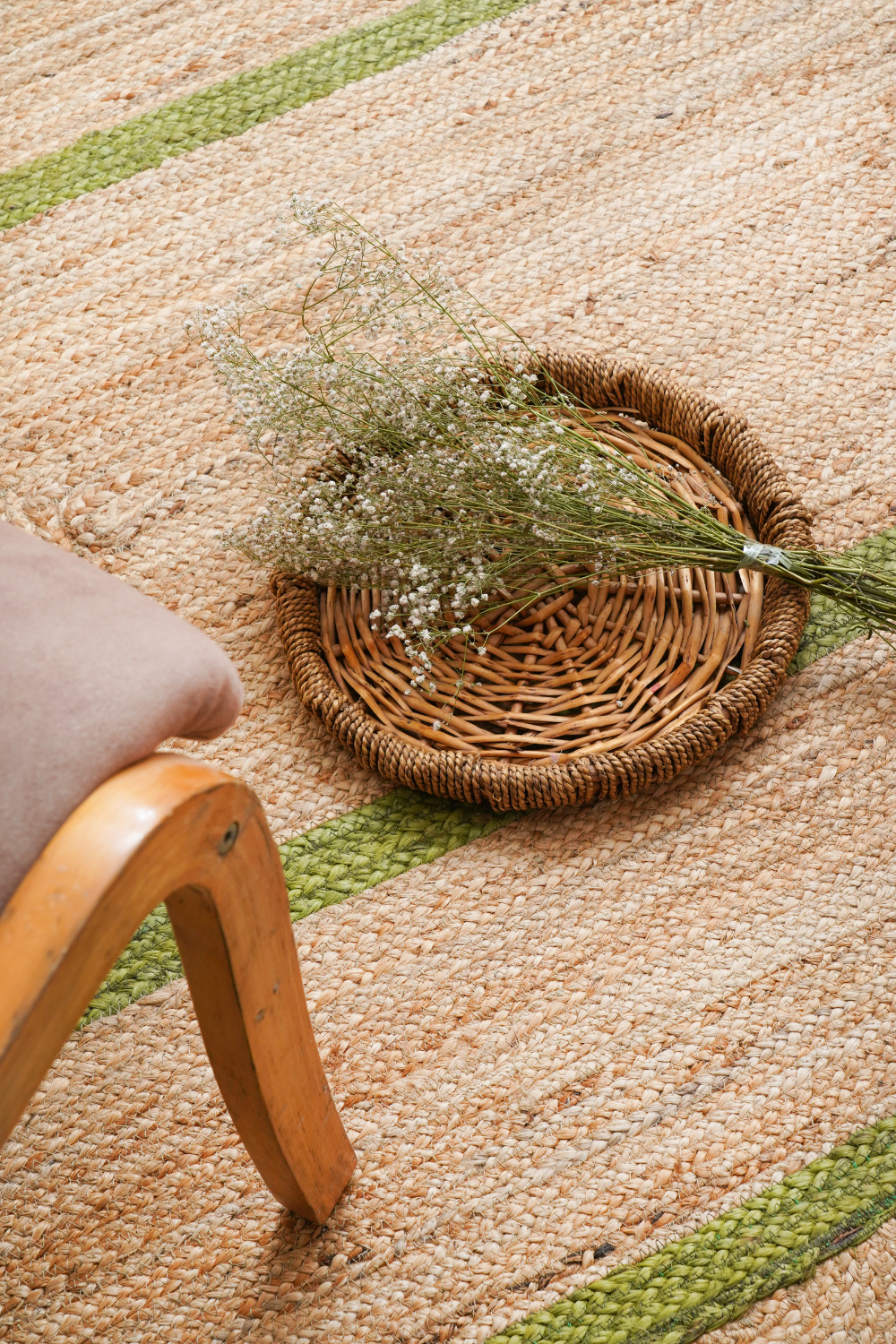 Green Jute Scallop Rug