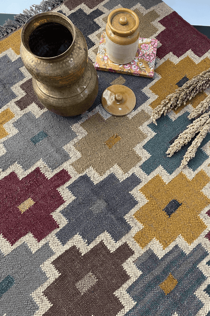 Haseen Kilim Rug